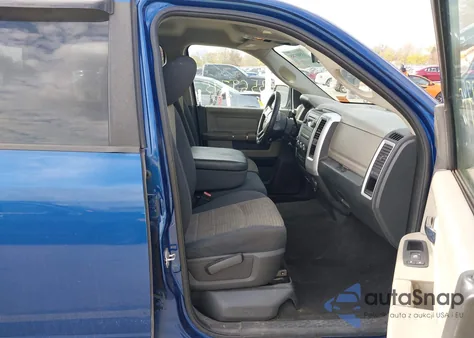 2010 Dodge Ram 1500 Slt/Sport/Trx z USA, uszkodzony, nr VIN 1D7RV1CT9AS161107